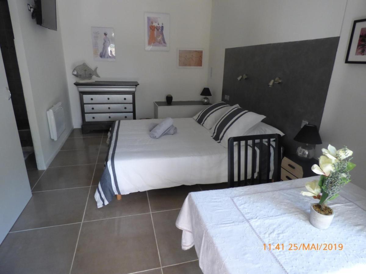 Mas Maurane-Chambre D'Hote Avec Spa Prive Aux Portes D'Arles Тараскон Экстерьер фото