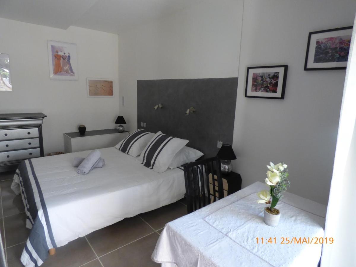 Mas Maurane-Chambre D'Hote Avec Spa Prive Aux Portes D'Arles Тараскон Экстерьер фото